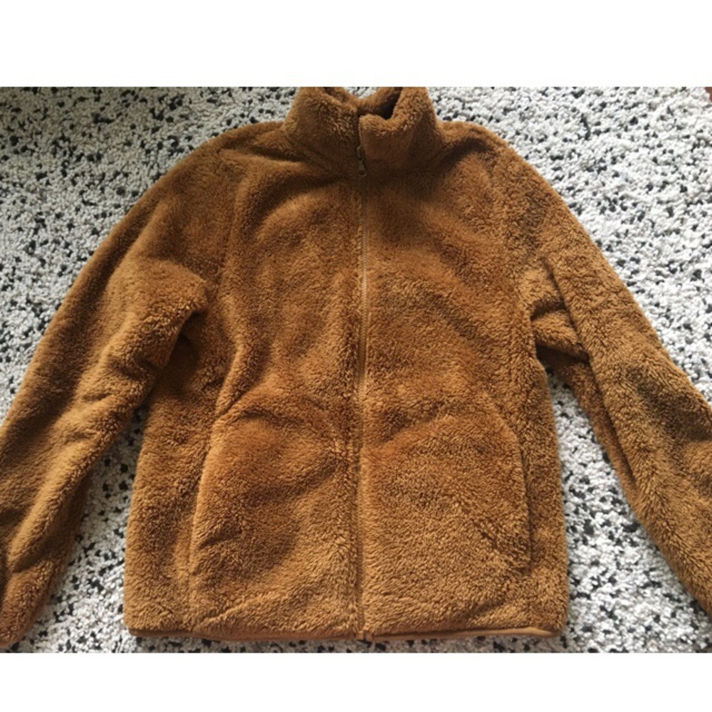 Uniqlo Teddy Sweater